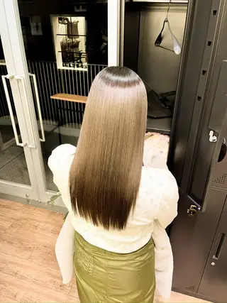 ロング ✨艶カラー✨髪質改善 manaのヘアスタイル