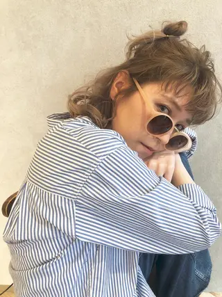 ミディアム カラー ヘアアレンジ 雪本 愛のヘアスタイル