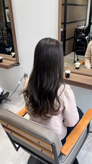 ロング 朝5分でキマる艶髪 ／ヤマダのヘアスタイル