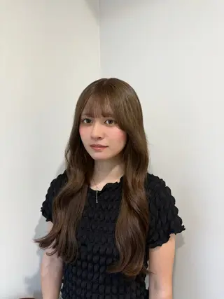 ロング Ameri所属・suzuha 🐩のヘアスタイル