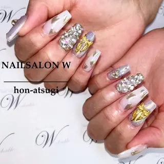 ミディアム ネイルサロン ダブルのネイルデザイン