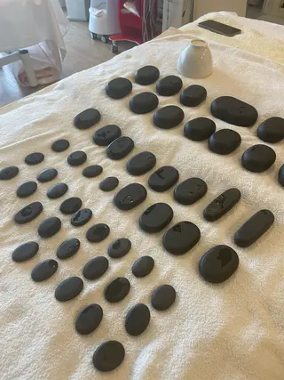 メンズ マツエク・マツパ アイブロウ Amm所属・🏆艶肌ワックス🏆 ララピール✨Ammのエステ・リラクイメージ