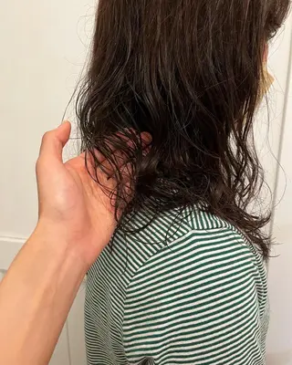 ロング パーマ 狩野 くるみのヘアスタイル