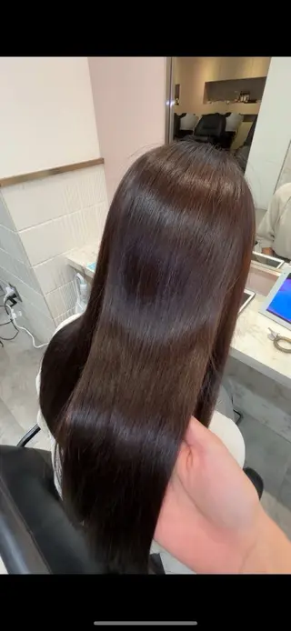 ロング LallYou金山所属・中村 紅葉のヘアスタイル