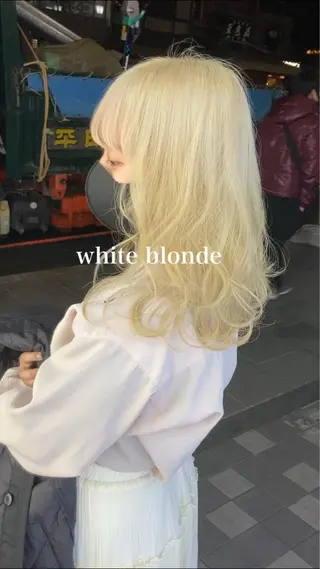 セミロング カラー Selenehair 三条本店のヘアスタイル
