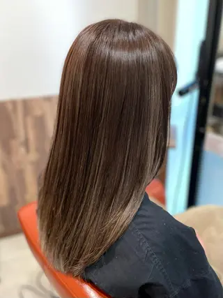 セミロング カラー 井上 武輝のヘアスタイル