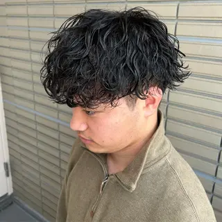 パーマ メンズ CYAN by acoron .池袋所属・メンズパーマ職人 ユキハシのヘアスタイル
