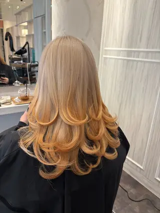 セミロング カラー 大徳 蓮のヘアスタイル