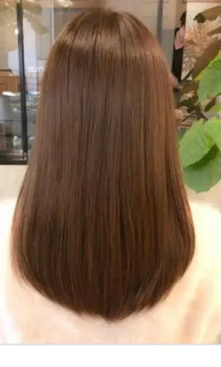 カラー 根本 剛史のヘアスタイル