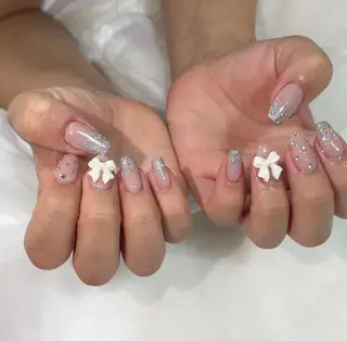 ネイル 𝓇𝒶𝓃𝒶𝓃 𝓃𝒶𝒾𝓁のネイルデザイン