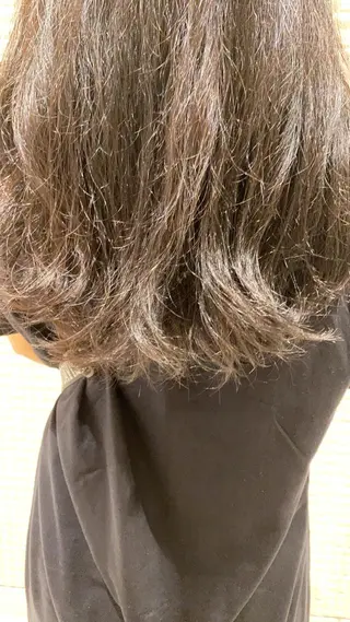 セミロング 新宿メンズパーマ ヨモギダのヘアスタイル