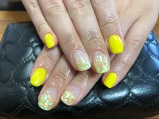 ネイル MaHaRo所属・S HARUKAのネイルデザイン