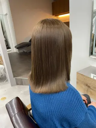 セミロング little  横浜所属・🌷久保田 優🌷のヘアスタイル