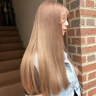 ロング カラー ミルクティーベージュ /sara💛のヘアスタイル