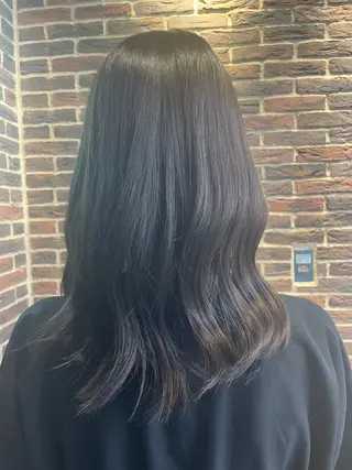 セミロング カラー Hair salon 6所属・ジュニアスタイリスト 照井奈保子のヘアスタイル