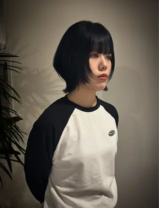 ショート イシザワ ユミのヘアスタイル