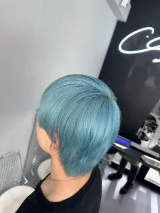 ショート カラー メンズ 透明感/ブリーチ縮毛 /髪質改善/星野純一のヘアスタイル