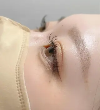 マツエク・マツパ 𝑟𝑖𝑛𝑎🤍 耳つぼ&マツエクのマツエク・マツパデザイン