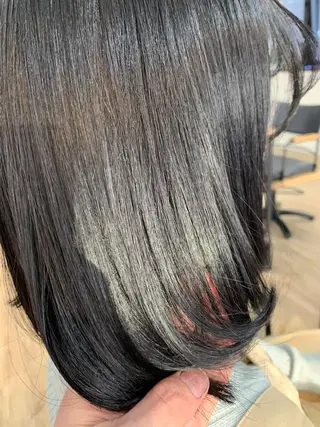 カラー 四ッ井 翔のヘアスタイル