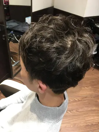 ショート パーマ メンズ Ebise Kazunoriのヘアスタイル