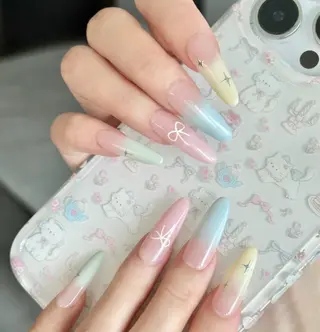 ネイル Lynn_ Nailのネイルデザイン