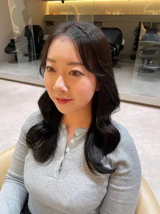 セミロング ブリーチ🌟リタッチ 🎠KANON🎡のヘアスタイル