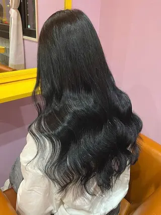 ロング 大阪レミーエクステ チビ編み込みのヘアスタイル