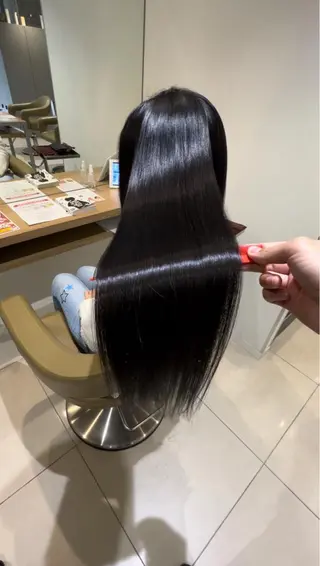 ロング 髪質改善ストレート アオヤギのヘアスタイル