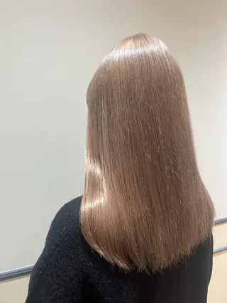 セミロング 菊池 純香のヘアスタイル