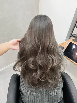 ロング カラー waku所属・菜月/豊橋/ 下地店隔週のヘアスタイル