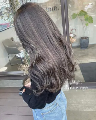 ロング Licol所属・12月期間限定 クーポンありリコルのヘアスタイル