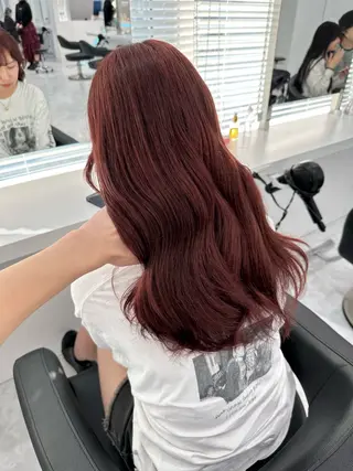 ロング カラー 透けるやわらか艶髪♡ ナチュラルストレートのヘアスタイル