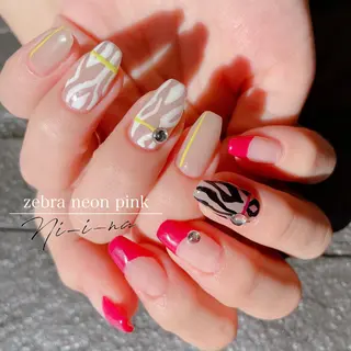 ネイル nail salon Ni-i-naのネイルデザイン