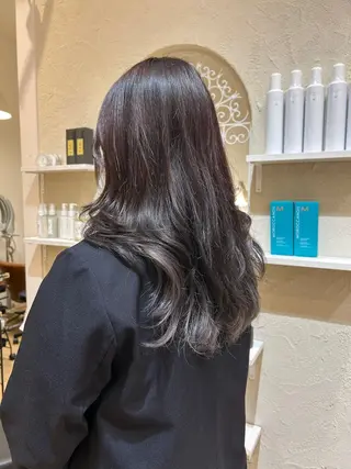 カラー 今中 紗英のヘアスタイル