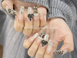 ネイル One Plus Nail Salonのネイルデザイン