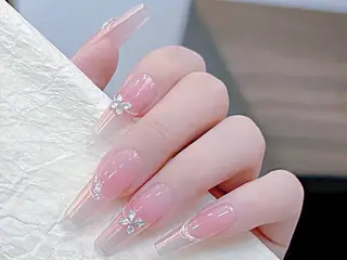 ネイル AND Nail 長さだし専門新宿店のネイルデザイン