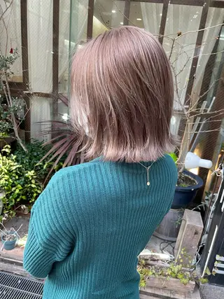 カラー 安田 蓮のヘアスタイル