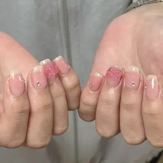 ネイル IYOU NAIL町田店所属・IYOUNAIL- Piggyのネイルデザイン