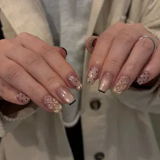 ネイル ⠀ loggy.のネイルデザイン