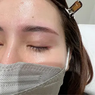 アイブロウ 🩰 LILY eye KANAのマツエク・マツパデザイン