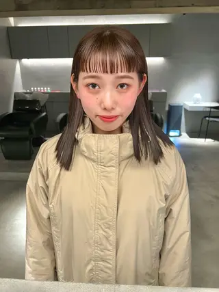 セミロング カラー 宮川 日菜子のヘアスタイル