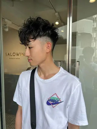 ショート パーマ メンズ 樋野 亮のヘアスタイル