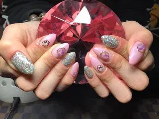 ネイル みんなの店所属・仲谷 つかさのエステ・リラクイメージ