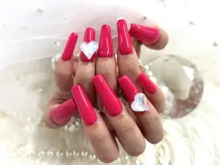 ロング Nailsalon Angeのネイルデザイン