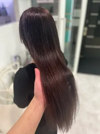 ロング カラー ハイトーンカラー 🦄レイヤーカットのヘアスタイル
