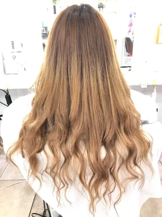 セミロング ヘアアレンジ 🐥こ ま🐥のヘアスタイル