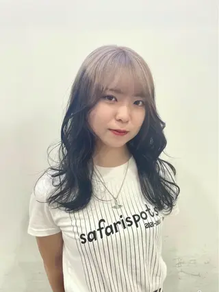 ロング ハギワラ ミナコのヘアスタイル