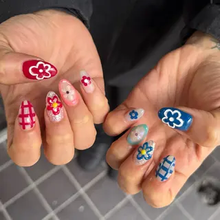 ミディアム 小川 柚香のネイルデザイン