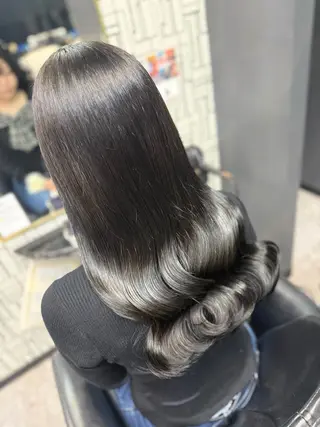 ロング arose久留米所属・山中 莉乃のヘアスタイル