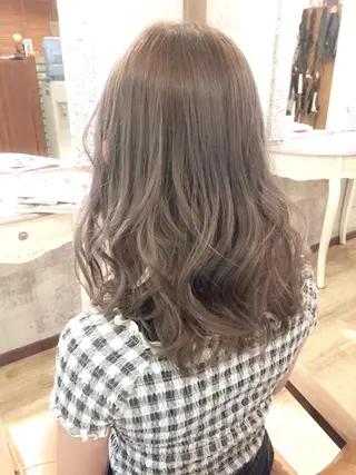 ミディアム SALOWIN(サロウィン)広島並木通り所属・田村和範/似合わせ カラー/縮毛矯正のヘアスタイル